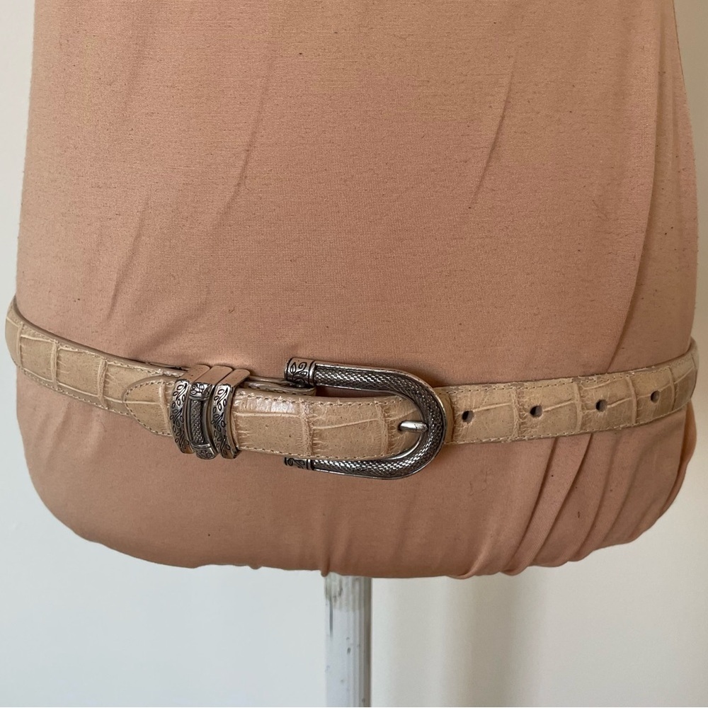 Brighton Vintage Croc Embossed Beige Leather Silver Leaf Etched Belt Size ML 32